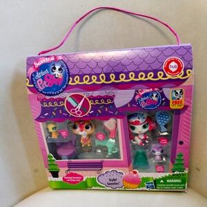 Sweetest Littlest Pet Shop Stylin' Sweeties RARE RETIRED PLAY SET